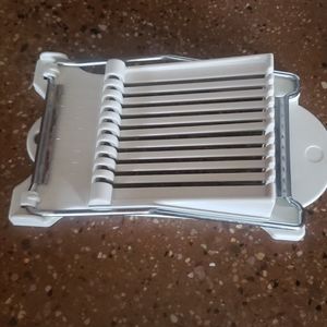 Egg/cheese slicer